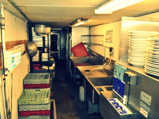 Cook House: Restaurant for Lease