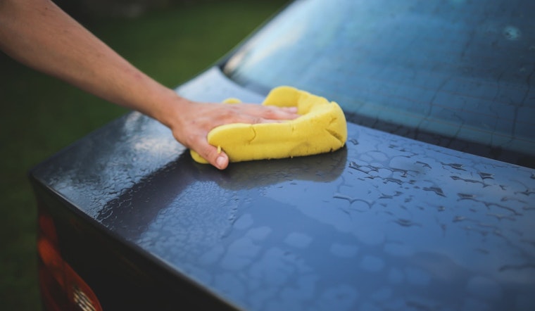 Top Phoenix news: Massive car wash planned for weekend; man killed by pickup; more