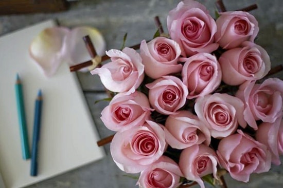 Florist 'Ode à La Rose' Debuts In The Near West Side