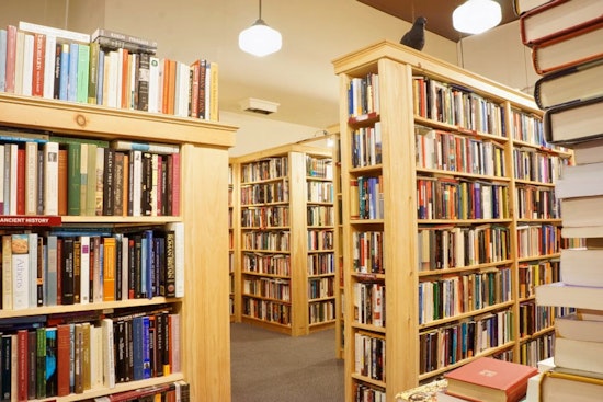 Cambridge's 3 favorite bookstores (that won't break the bank)