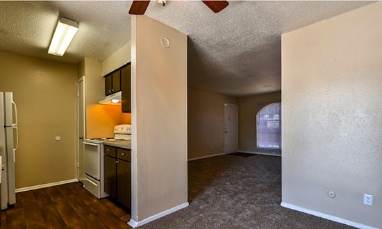 Renting in Arlington: What's the cheapest apartment available right now?