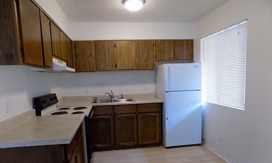 What apartments will $600 rent you in La Mesa today.?
