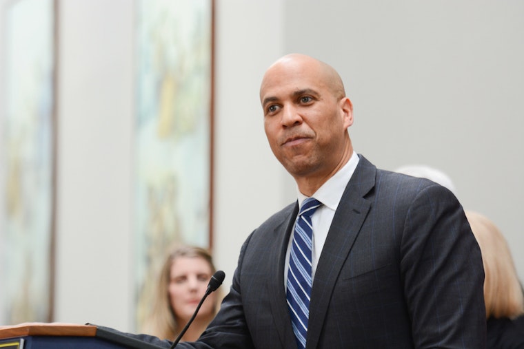 Top Portland news: Booker holds Portland rally; 5 alarm fire claims home, commercial buildings; more