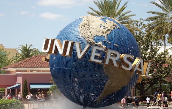 Top Orlando news: Universal worker contracts flesh-eating bacteria; hundreds join AT&T picket lines