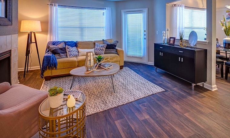 What apartments will $1,000 rent you in southeast Colorado Springs this month?