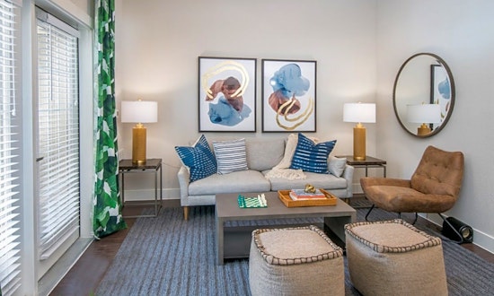 What apartments will $1,800 rent you in Friedrich Wilderness Park, this month?