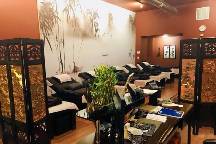 'Relax Foot Spa' Now Open In Wicker Park