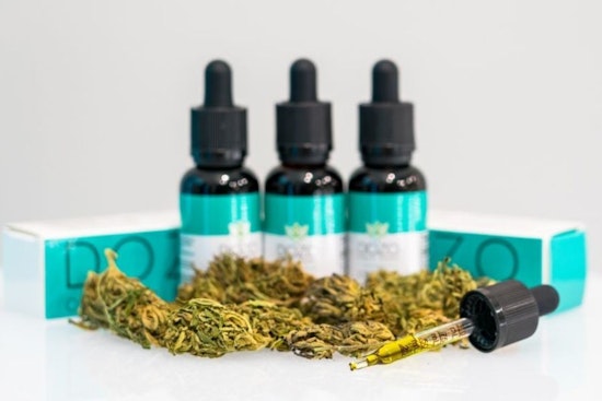 Chicago CBD & Hemp brings vitamins and supplements and more to Chicago