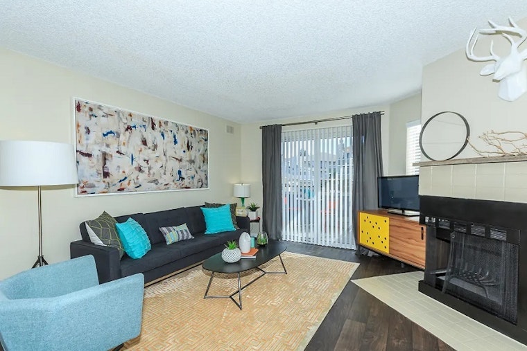 Apartments for rent in Aurora: What will $1,200 get you?