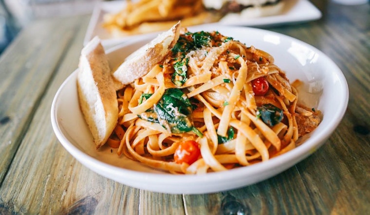 Your guide to the 3 most popular spots in Jacksonville's Miramar neighborhood