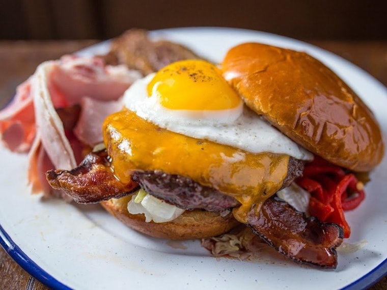 Conquer Your Burger Cravings At These 3 Chicago Newcomers