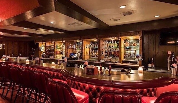 'Crawford's Pass' Brings Fried Chicken & Beer To Burbank