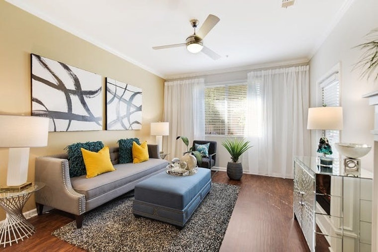 The cheapest apartments for rent in Southmoor Park, Denver