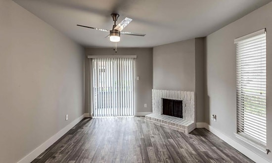 Budget apartments for rent in Westchase, Houston