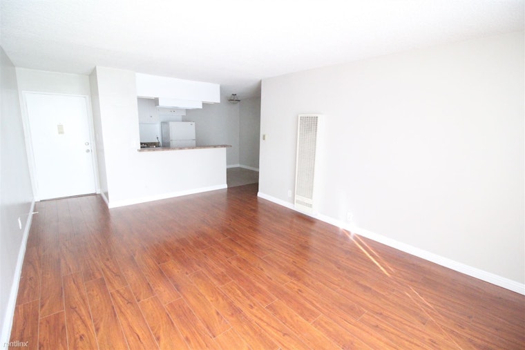 Renting In East Hollywood: What Will $1,700 Get You?