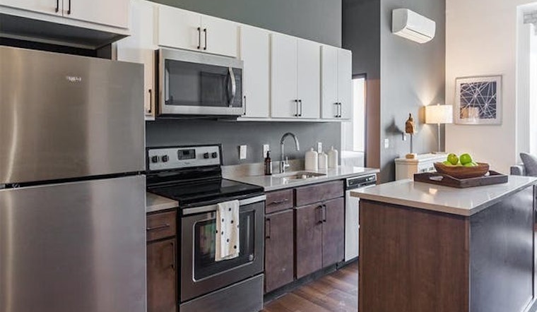 Apartments for rent in Detroit: What will $1,300 get you?