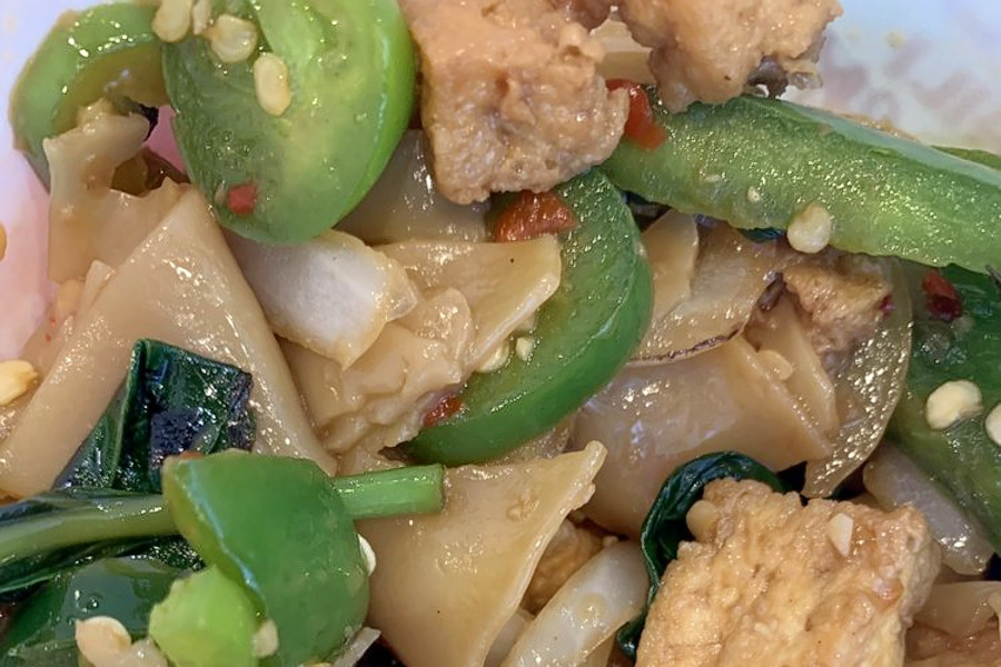 Thai Chili brings Thai fare to Camelback East