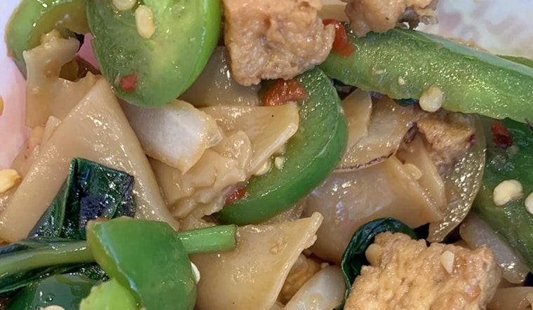 Thai Chili brings Thai fare to Camelback East