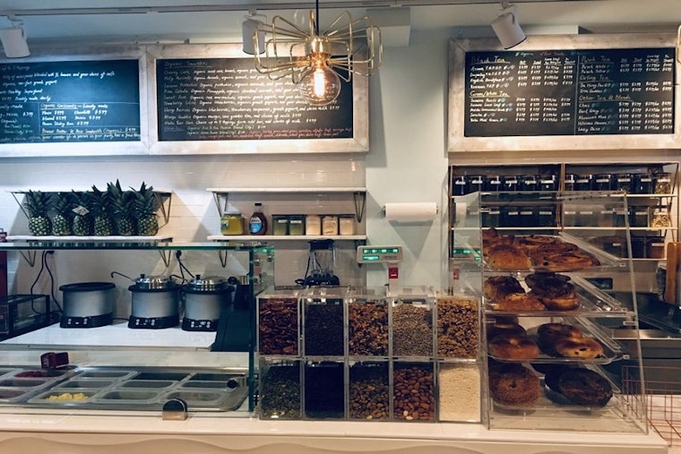 ÉgaliTea Organic Café brings coffee and tea and more to Back Bay
