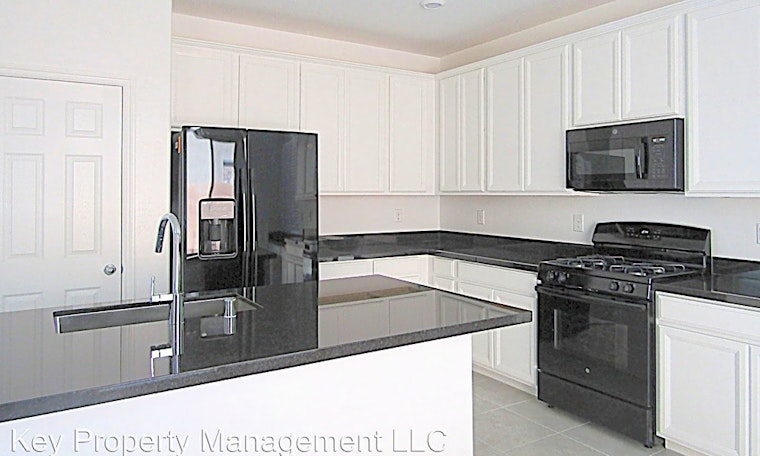 What apartments will $2,000 rent you in Westgate, this month?