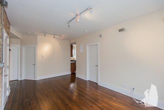 Check Out Today's Cheapest Rentals In North Center, Chicago
