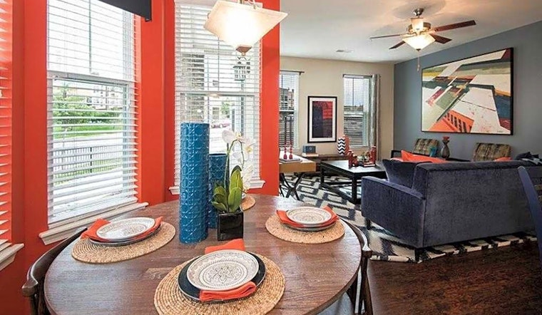 Apartments for rent in Aurora: What will $2,400 get you?