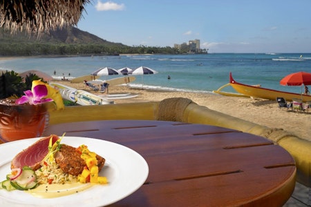 5 top spots for seafood in Honolulu