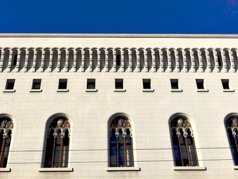 Weekend Quiz #2: Looking Up