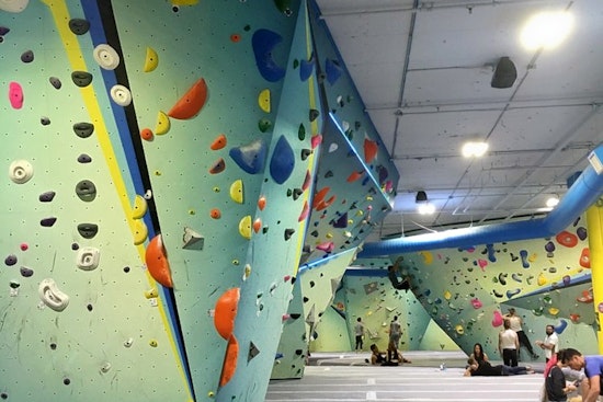 Climbing Spot 'Verdigo Boulders' Now Open In Burbank