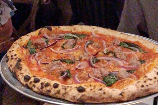 Find pizza and more at Lake View East's new Roebuck Pizza