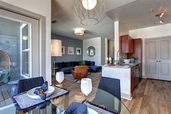 Apartments for rent in Aurora: What will $1,700 get you?