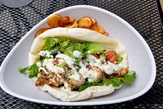New Streeterville Mediterranean spot Pinched on the River opens its doors