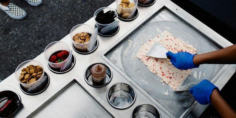 Try A New Hobby: 5 Fun Classes To Check Out In Los Angeles This Weekend