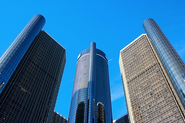 Top Detroit news: Woman found fatally stabbed; nurse's license suspended after stealing drugs; more