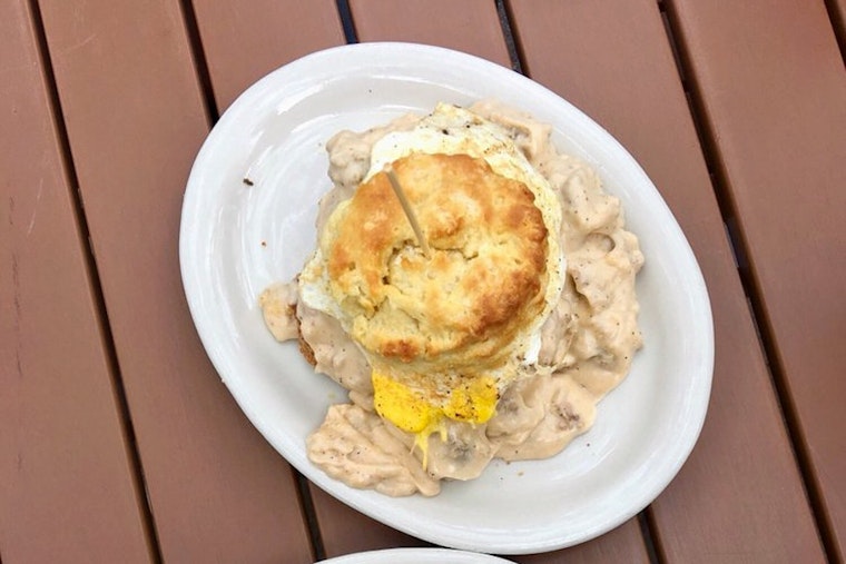 Here are St. Petersburg's top 5 Southern spots
