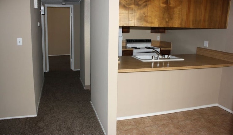 Apartments for rent in Bakersfield: What will $800 get you?