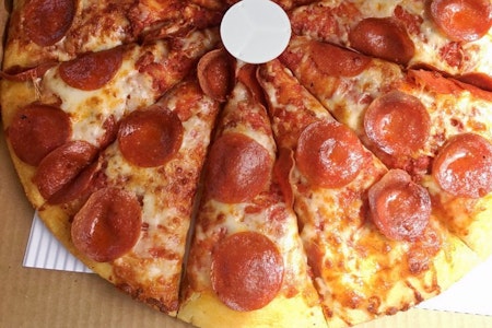 Explore the 3 most popular spots in Bakersfield's Baker Street neighborhood