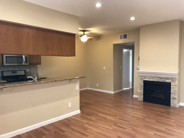 Renting In Valley Glen: What Will $1,700 Get You?