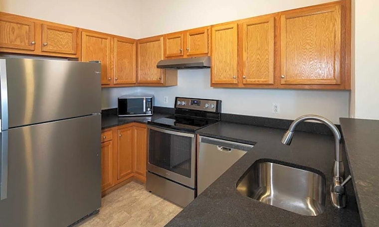 What apartments will $1,400 rent you in Downtown, this month?