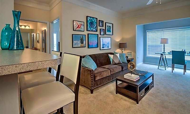 What apartments will $1,400 rent you in Northlake, right now?