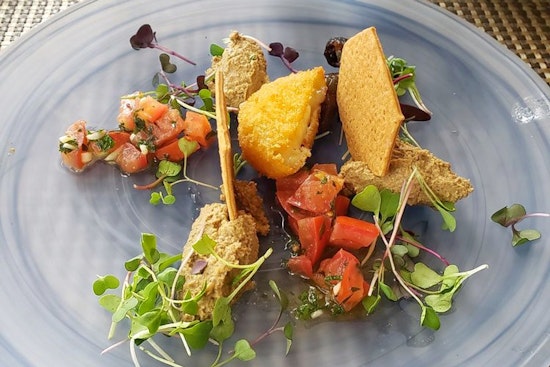 New Italian spot Ascione Bistro debuts in Hyde Park