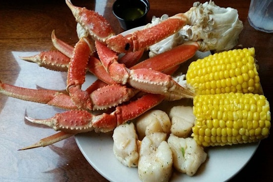 Check out the 5 most popular spots in Virginia Beach's Great Neck neighborhood