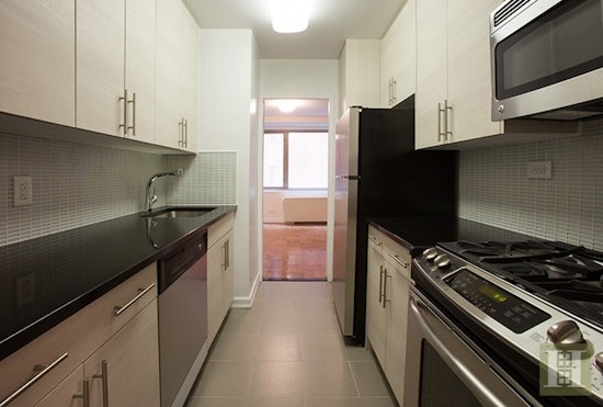 What Does $3,700 Rent You In Yorkville, Today?