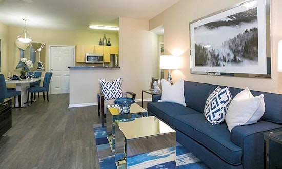 Apartments for rent in Aurora: What will $2,100 get you?