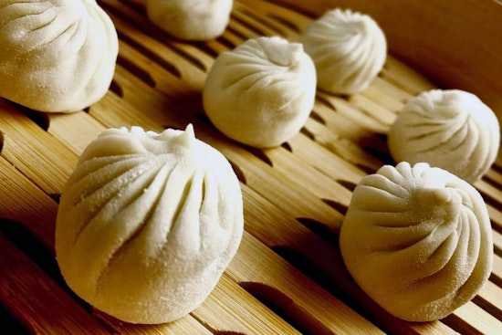 Asian Fusion Spot 'Mingle's Mango' Opens In Edenvale