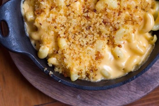 Here are Indianapolis' top 5 traditional American spots