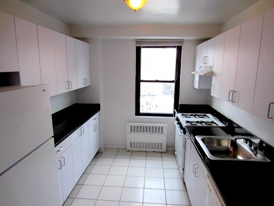 What Does $3,300 Rent You In Yorkville, Today?