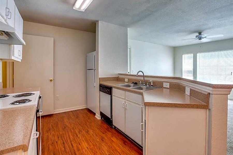 The cheapest apartments for rent in Beach Haven, Jacksonville