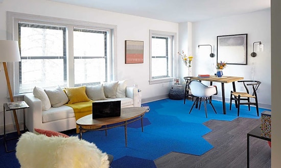 What apartments will $1,000 rent you in Central Hyde Park, this month?