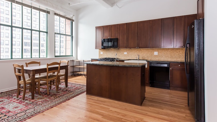 What Will $1,800 Rent You In Printers Row, Right Now?